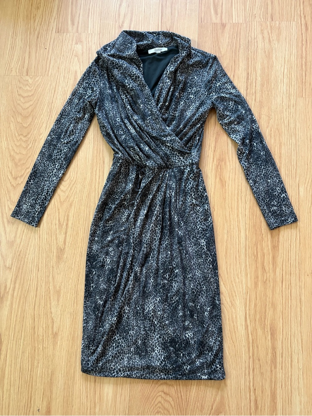 MaxMara grey black leopard print faux wrap stretchy dress sz 38 (sz 4) old money